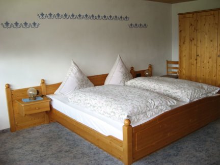 Schlafzimmer 2